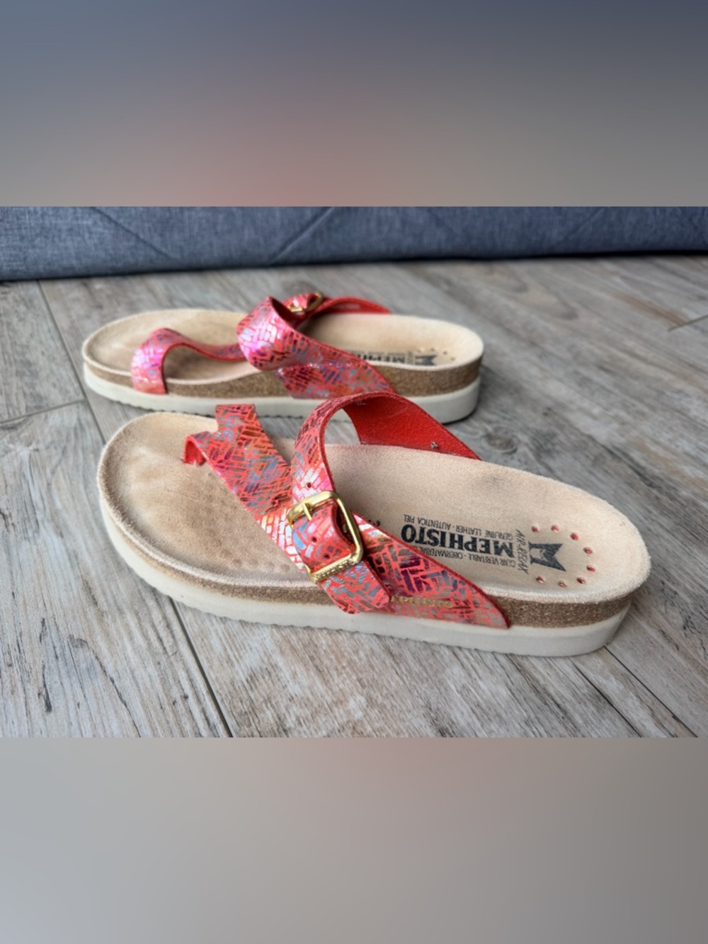 Mephisto Helen Vibrant Coral Chevron Comfort Support Strappy Sandals